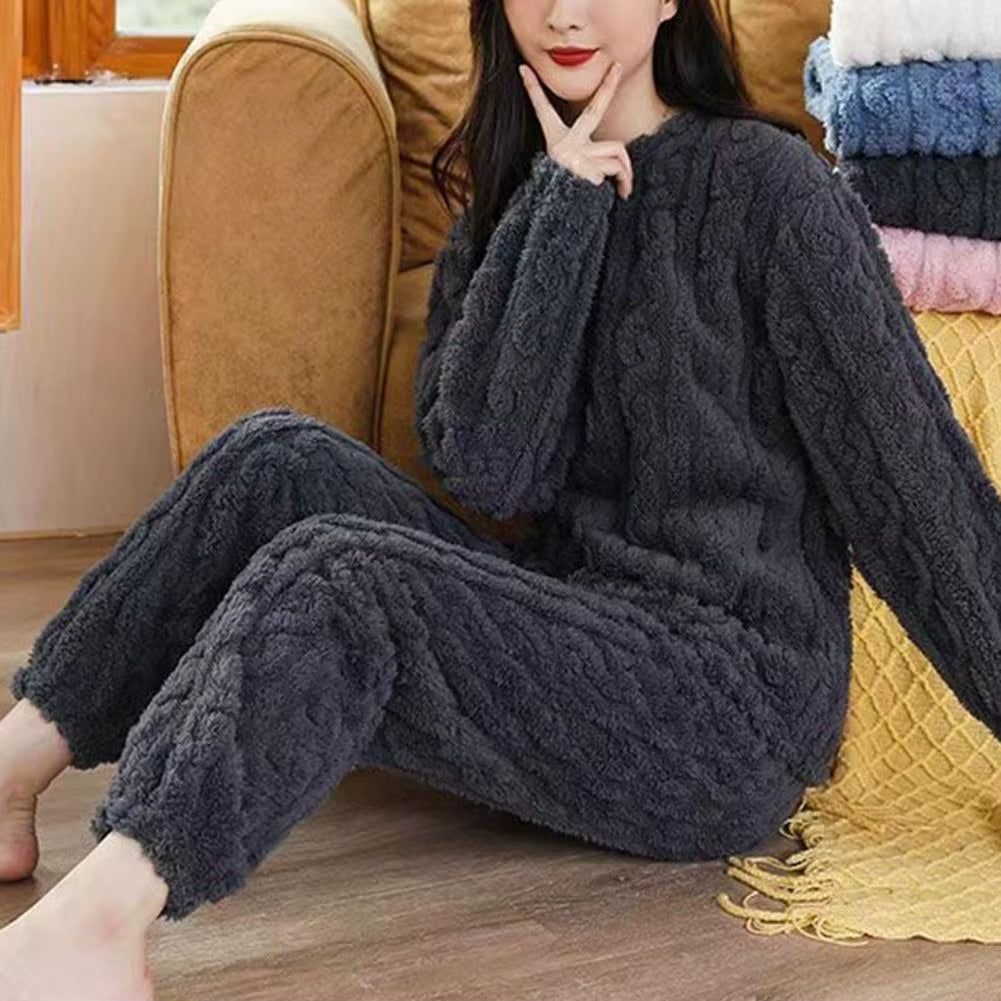 1 Set Winter Pajamas Warm Plush 2-Piece Sleepwear Set Stylish Comfortable Pullover and Pants for Autumn Winter