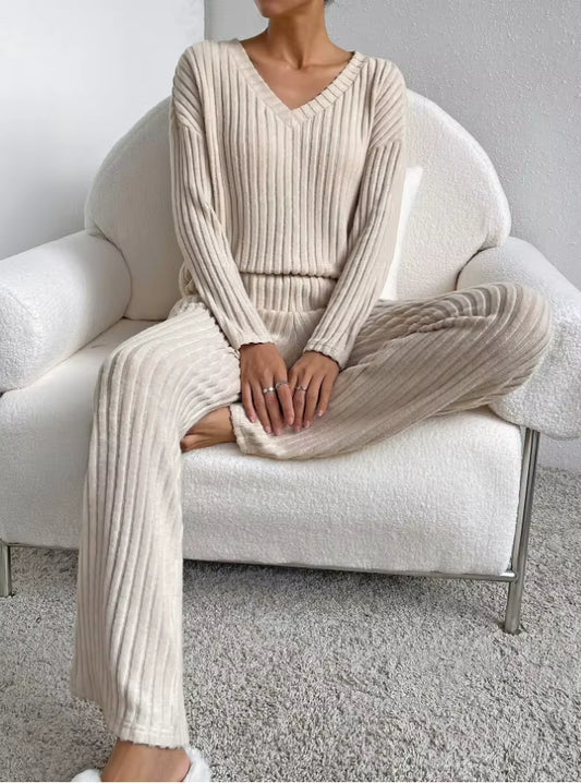 Ribbed Cozy Lounge Set – Trendy Comfy Two-Piece voor Thuis & Casual Wear