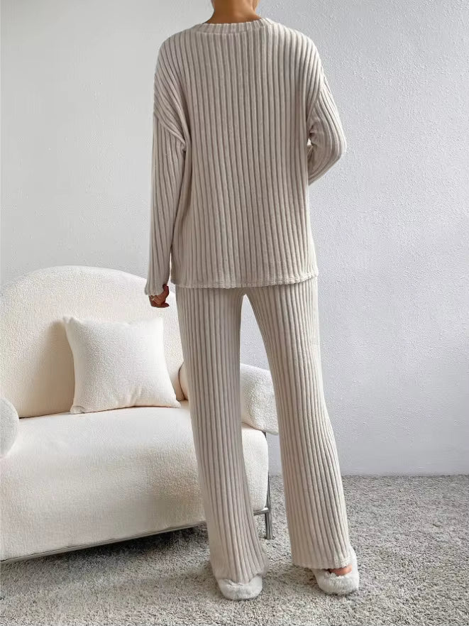 Ribbed Cozy Lounge Set – Trendy Comfy Two-Piece voor Thuis & Casual Wear